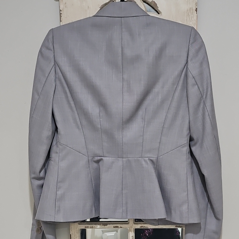 Calvin Klein Light Gray Women's Blazer Jacket Size 2. - Picture 3 of 3